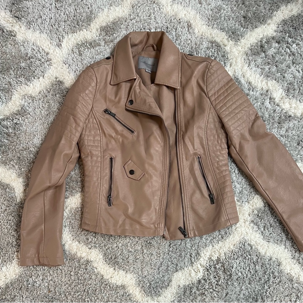 Women’s Jacket